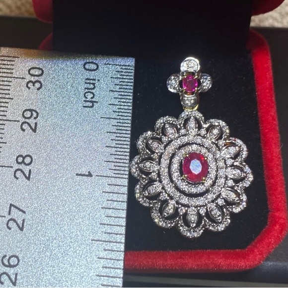 Diamond Necklace with Natural Burmese Ruby and Diamond pendantin 18K solid gold - Picture 13 of 15